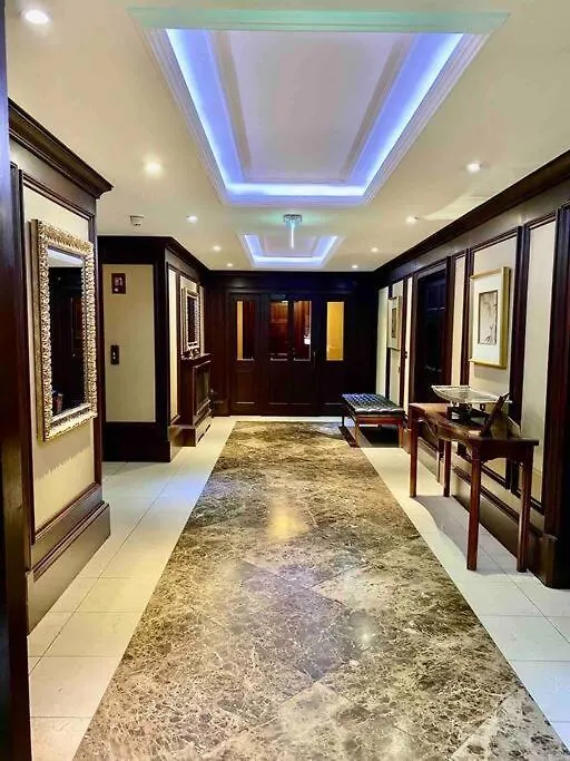 Amazing City Centre 1 Bedroom Apartment With Balcony Lgbtq Friendly Μπέλφαστ